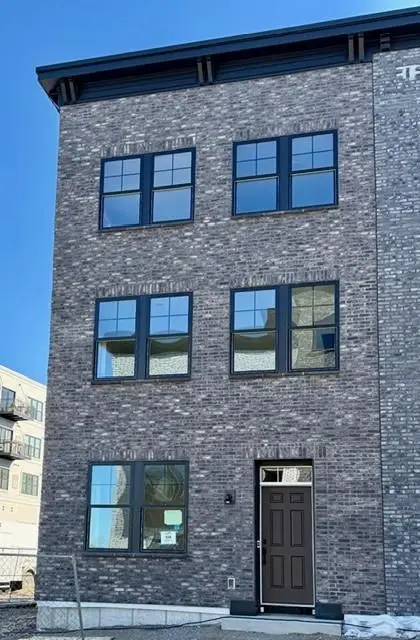 838 Woodlawn Avenue, Saint Paul, MN 55116 - #1