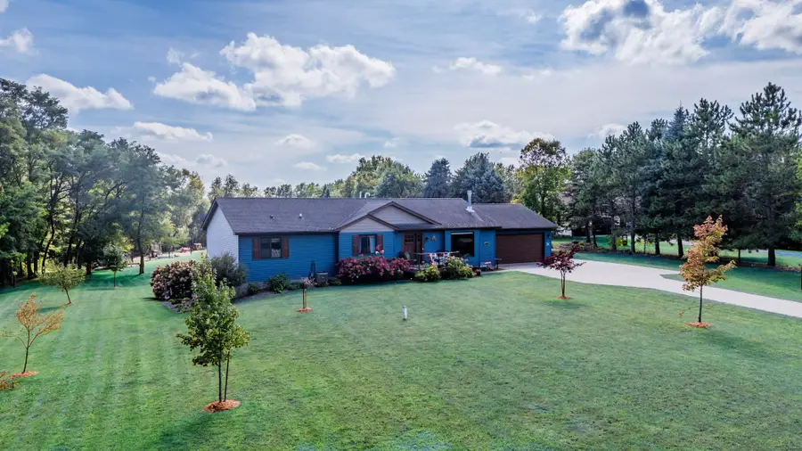 4723 250th Street, Forest Lake, MN 55025 - #3