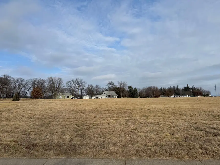 612 Crimson Way, Lake City, MN 55041 - #3