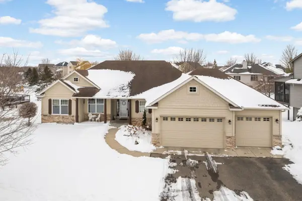 1763 Sandbar Circle, Waconia, MN 55387