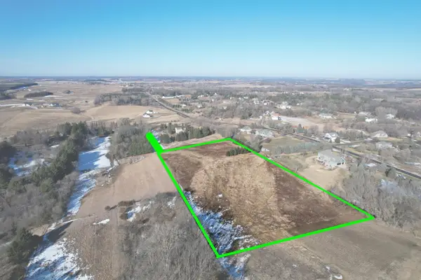 8426 11th Avenue Nw, Rochester, MN 55901