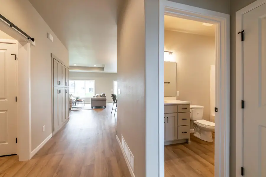 1897 19th Avenue N, Wahpeton, ND 58075 - #2