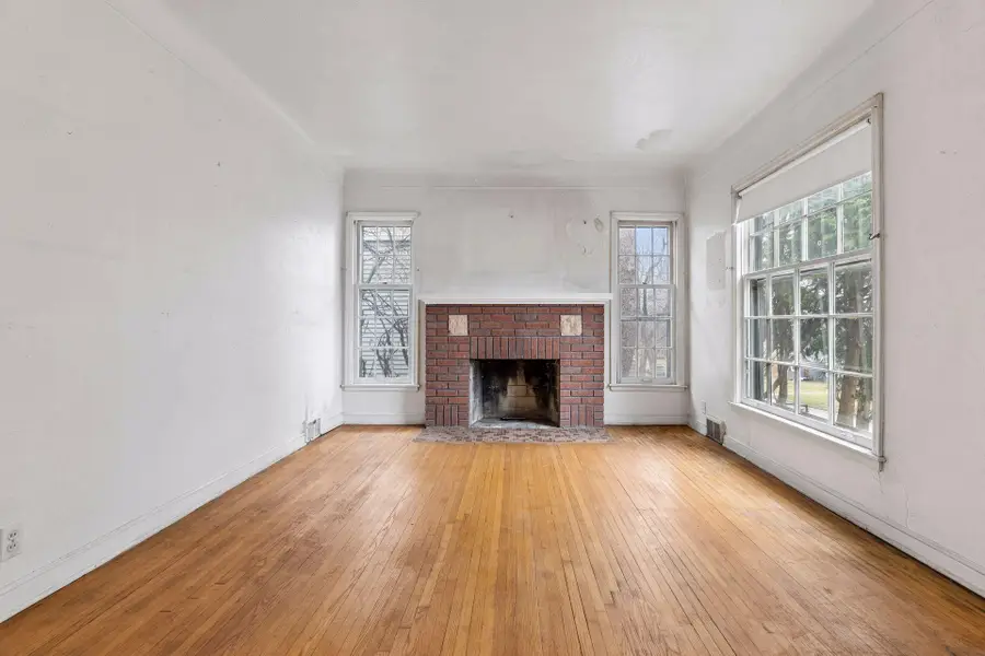 1493 Eleanor Avenue, Saint Paul, MN 55116 - #2