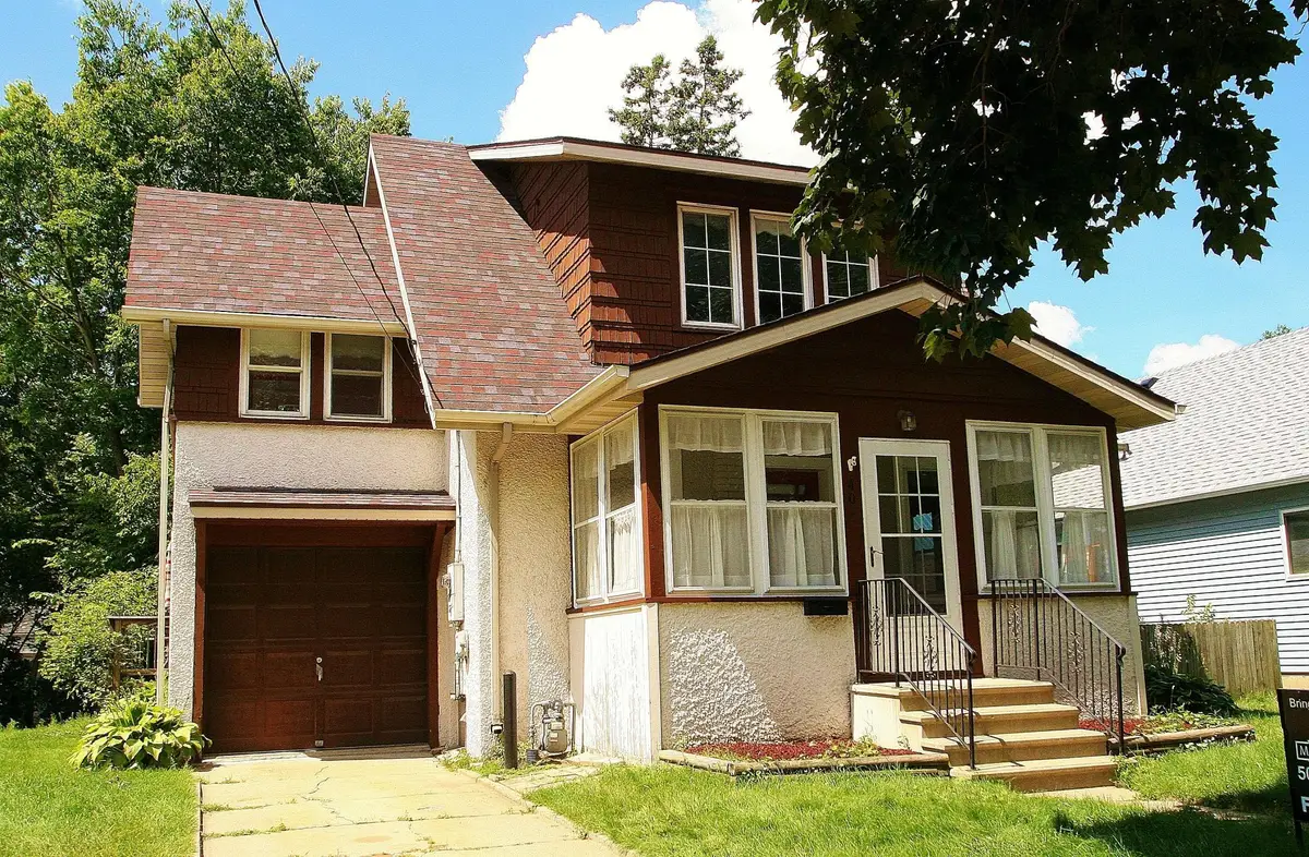 407 11th Avenue Se, Rochester, MN 55904 - #1