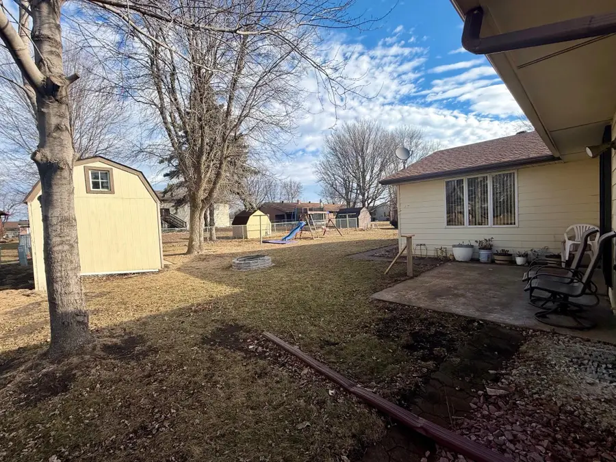 1240 Maplewood Drive, Worthington, MN 56187 - #3