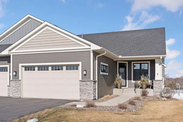 11200 6th Street Circle N, Lake Elmo, MN 55042