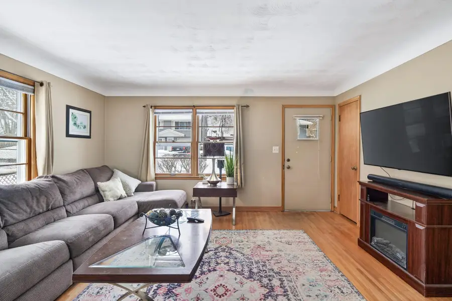 749 8th Avenue S, South Saint Paul, MN 55075 - #2