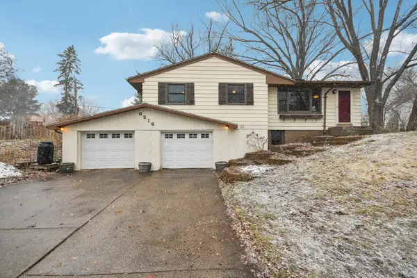 6216 Edgewood Avenue, Woodbury, MN 55125