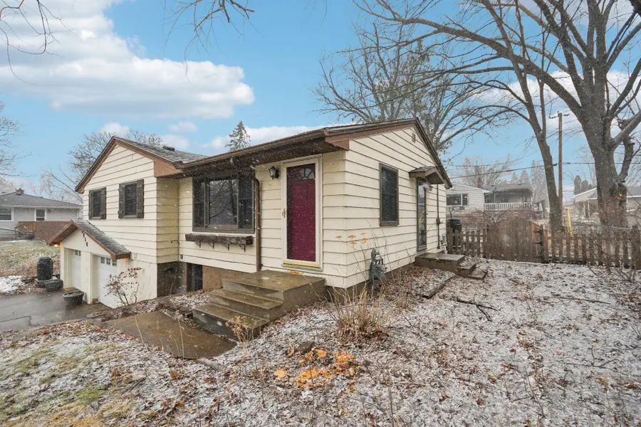 6216 Edgewood Avenue, Woodbury, MN 55125 - #3