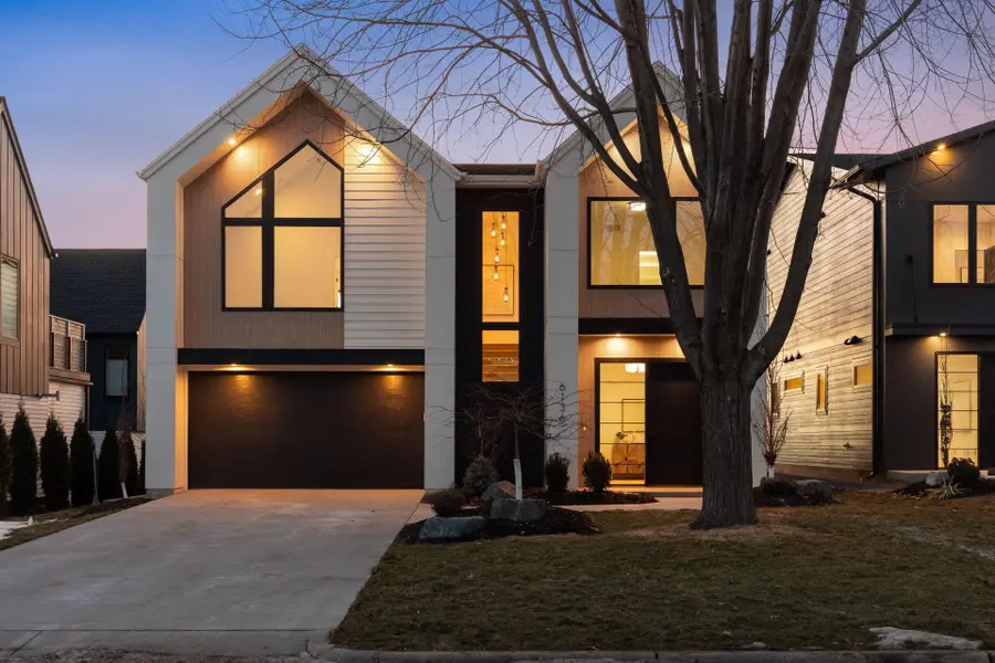 6136 Oaklawn Avenue, Edina, MN 55424 - #2