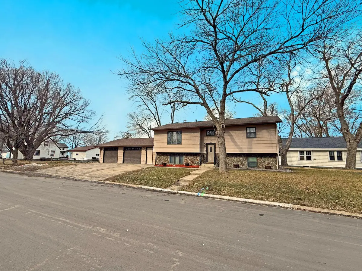 110 Park Avenue, Lake Lillian, MN 56253 - #1