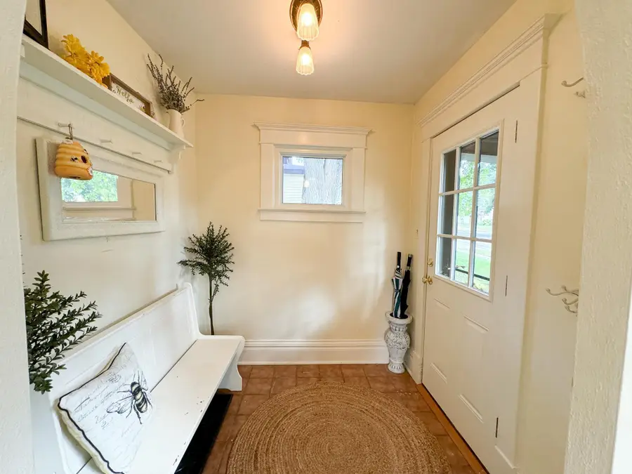 426 W Cherry Avenue, Fergus Falls, MN 56537 - #3