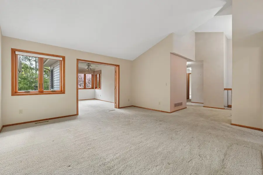 13530 Parkwood Drive, Burnsville, MN 55337 - #3