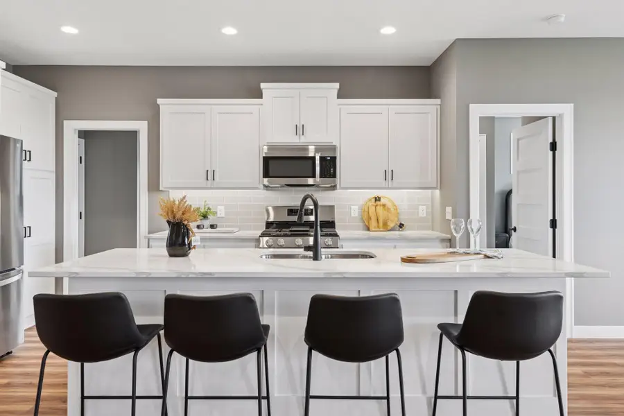 721 Margaret Lane Ne, Isanti, MN 55040 - #2