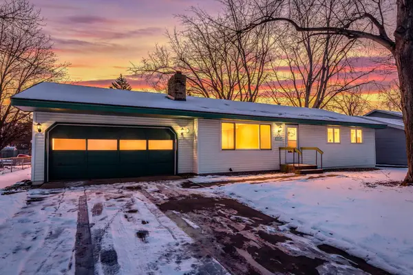 5538 Saint Stephens Street, Mounds View, MN 55112