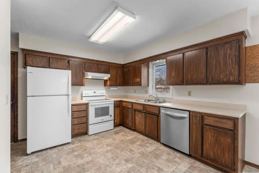 5538 Saint Stephens Street, Mounds View, MN 55112 - #3