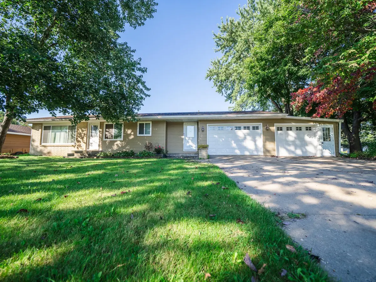 603 1st Avenue N, Sartell, MN 56377 - #1