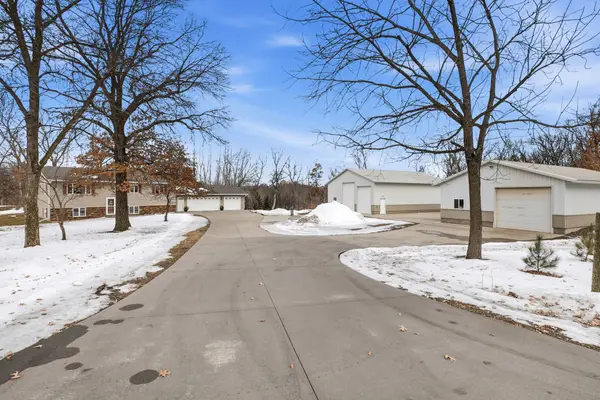 11570 42nd Street Se, Clear Lake, MN 55319