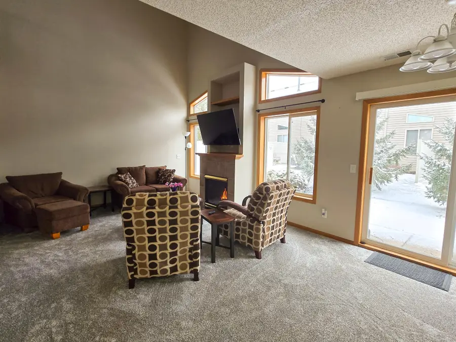 817 Bradbury Circle, Jordan, MN 55352 - #3