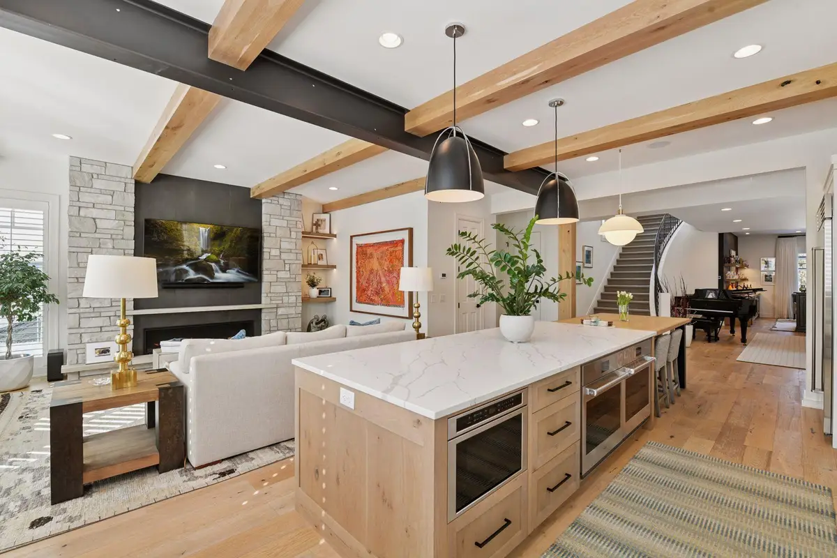 715 Rice Street E, Wayzata, MN 55391 - #1