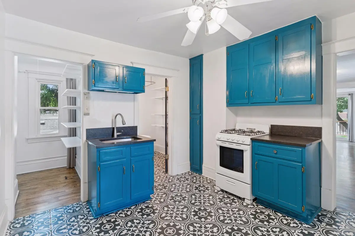 2933 30th Avenue S, Minneapolis, MN 55406 - #1