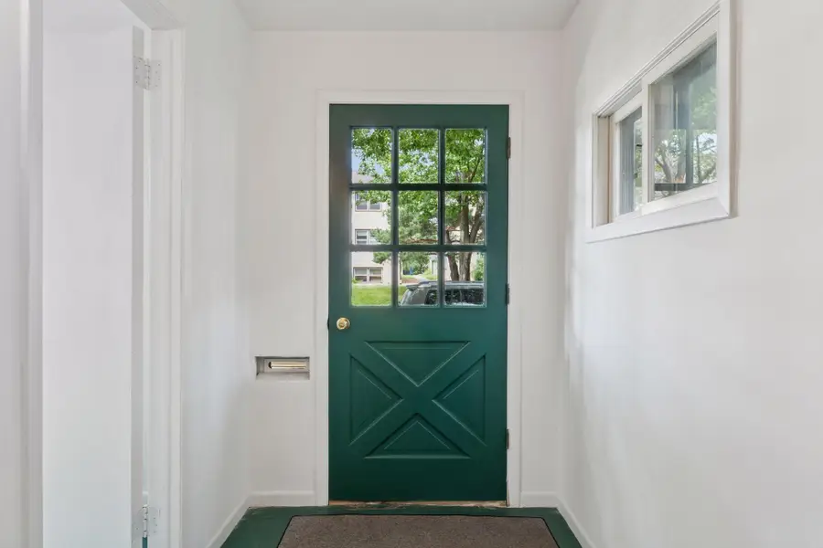 2933 30th Avenue S, Minneapolis, MN 55406 - #3