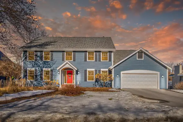 11804 Waterford Road, Eden Prairie, MN 55347