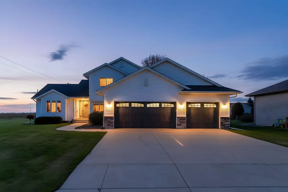 2595 Fox Hollow Lane, Owatonna, MN 55060 - #1