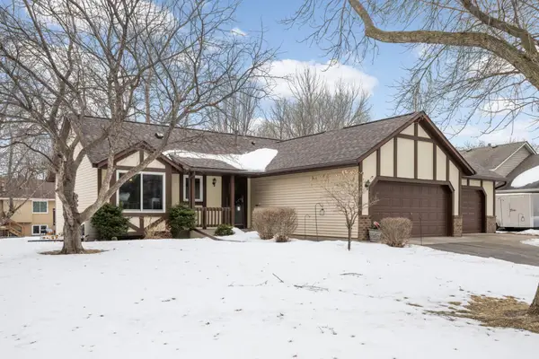 9482 Niagara Lane N, Maple Grove, MN 55369