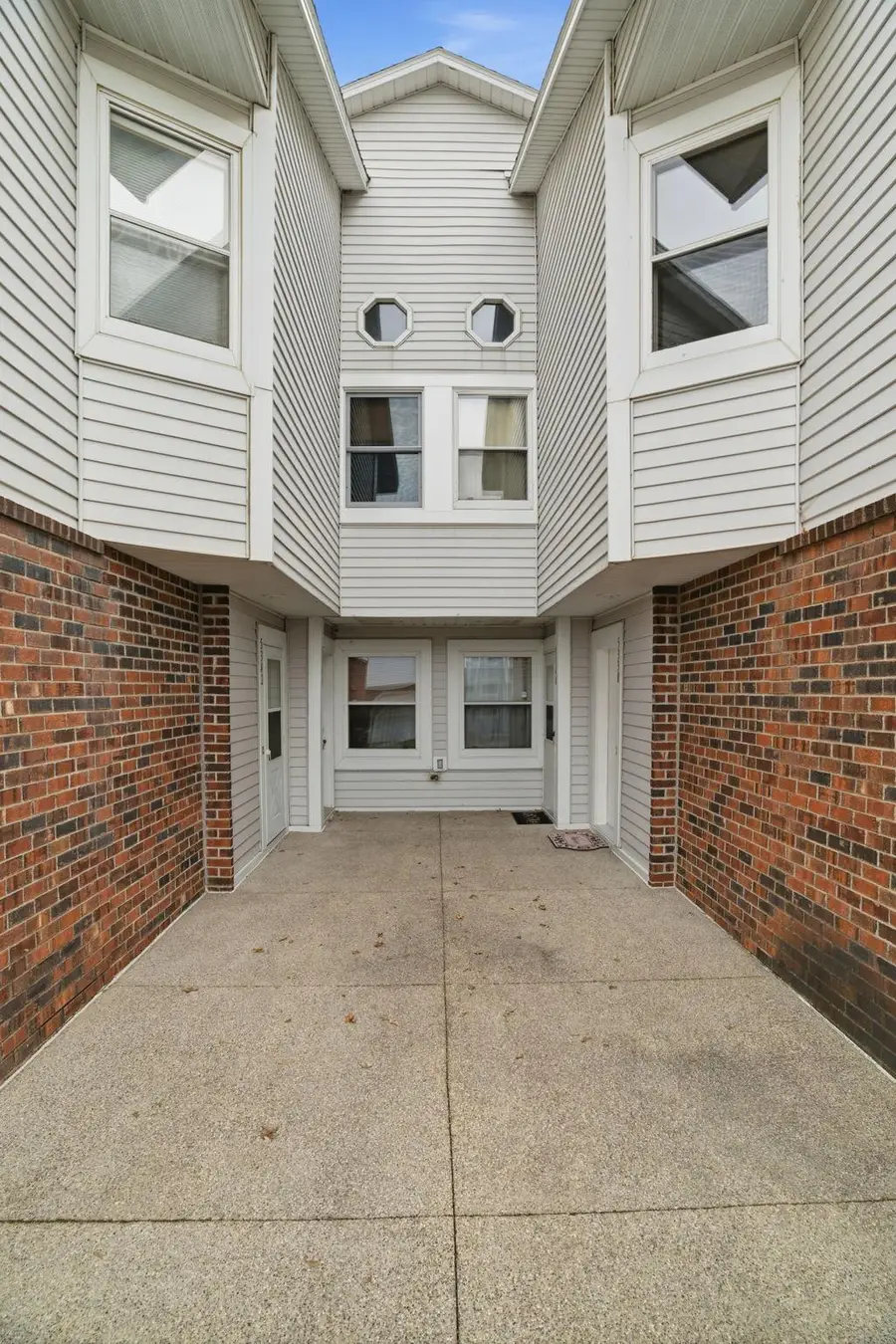 5338 Highpointe Terrace, Bloomington, MN 55437 - #2