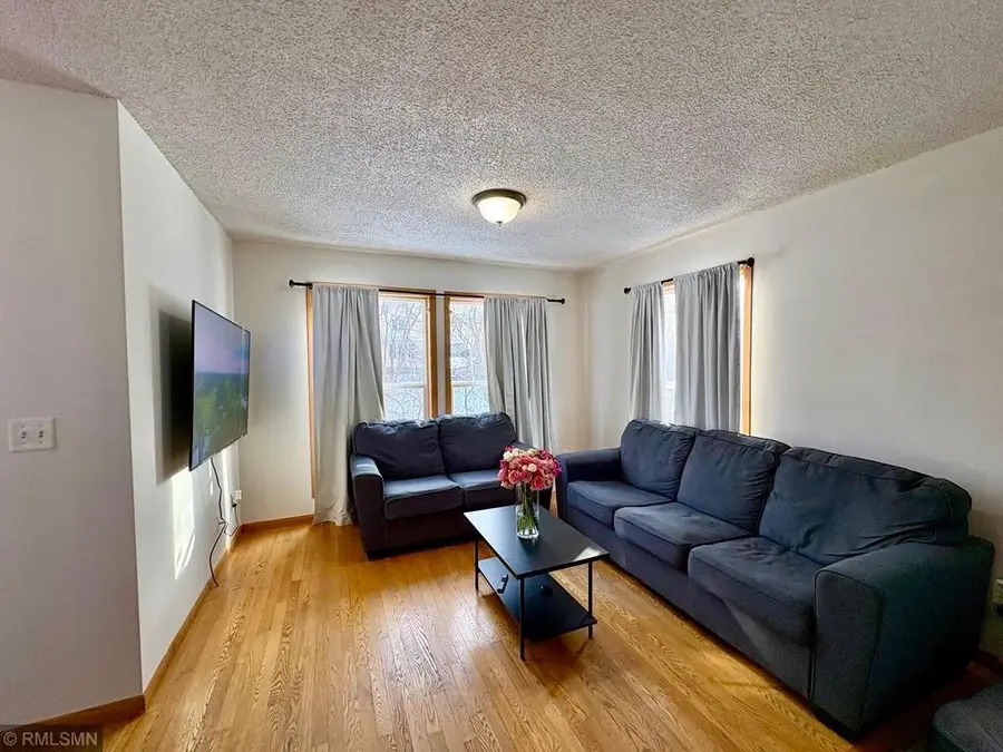 1149 5th Street E, Saint Paul, MN 55106 - #3