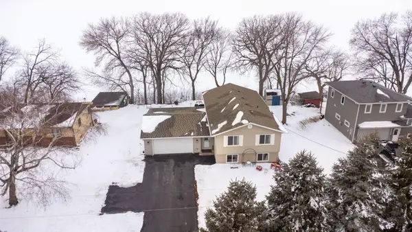 5249 Imhoff Avenue Sw, Howard Lake, MN 55349