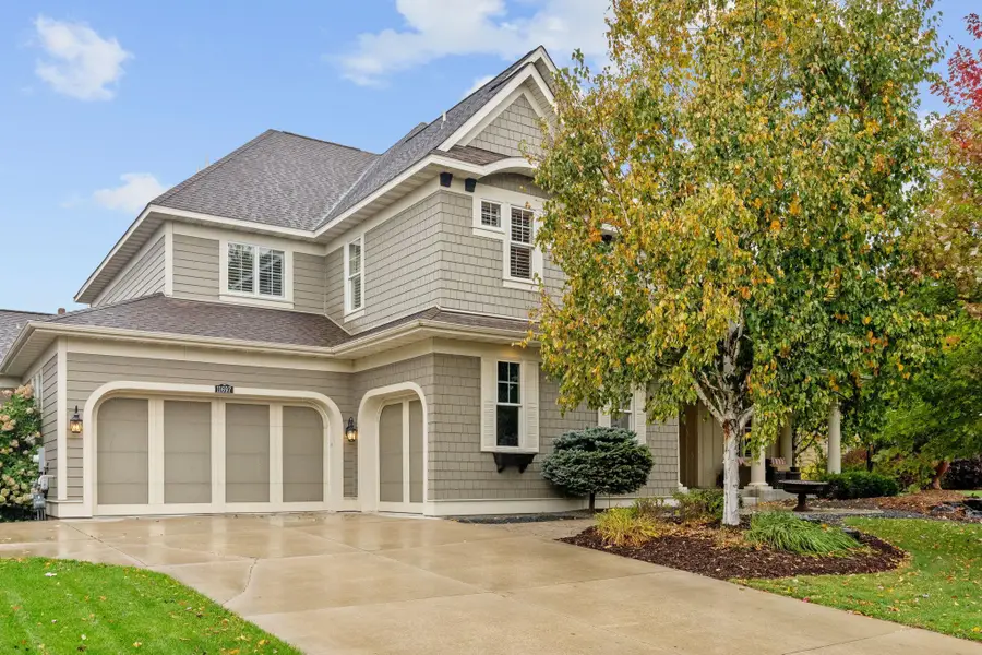 11697 Aster Way, Woodbury, MN 55129 - #2