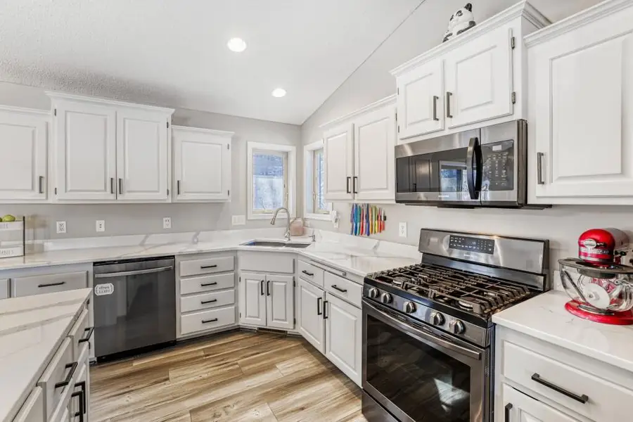 145 Terrace Road Ne, Saint Michael, MN 55376 - #3