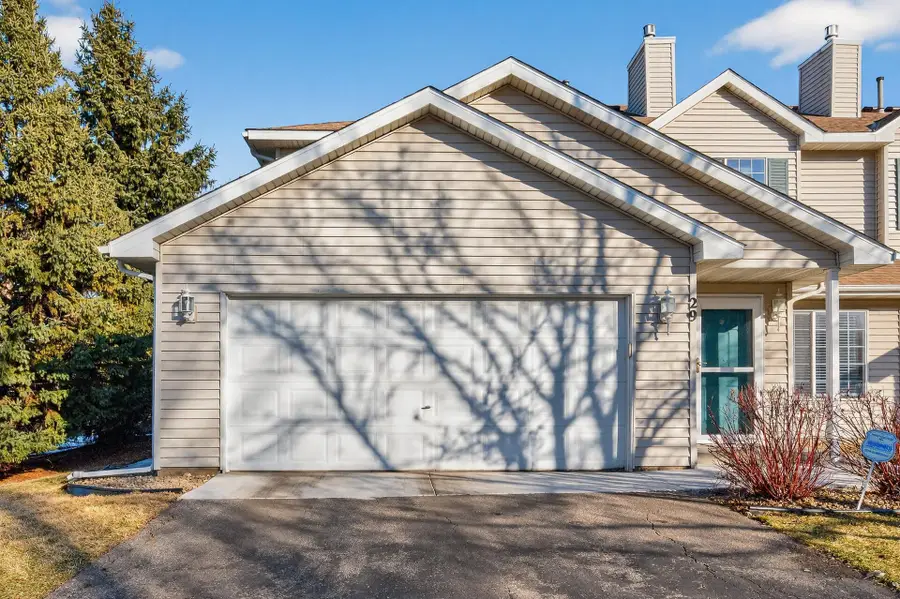 29 Landau Alcove, Woodbury, MN 55125 - #2
