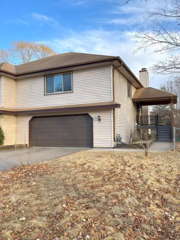 2545 Cedar Hills Drive, Hopkins, MN 55305