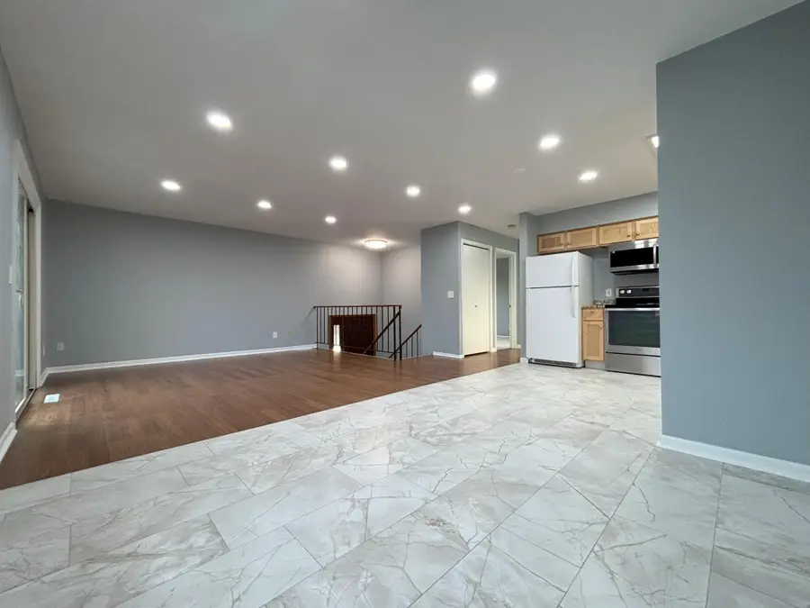 2545 Cedar Hills Drive, Hopkins, MN 55305 - #3