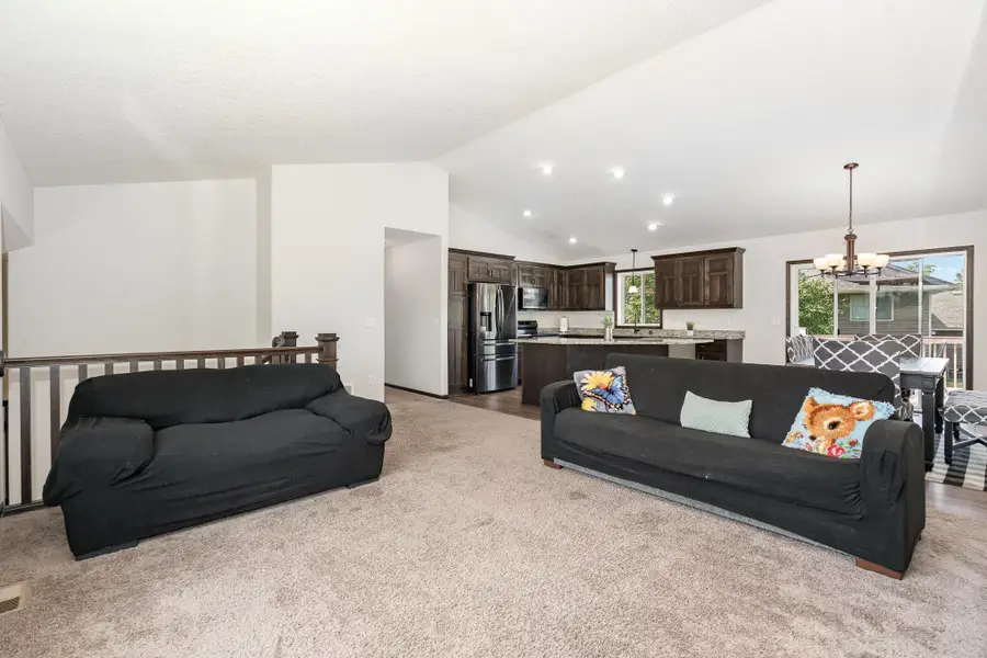 24236 Pierce Path Ne, Bethel, MN 55005 - #3