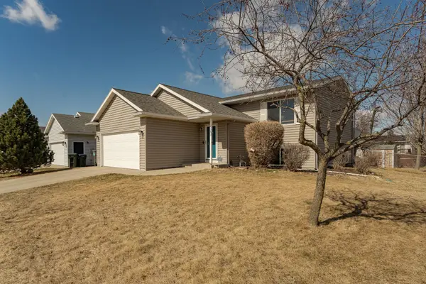 5391 Castleview Drive Nw, Rochester, MN 55901