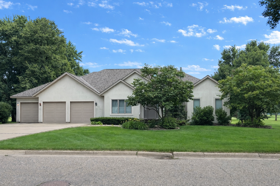 417 Golf Terrace, Litchfield, MN 55355 - #2