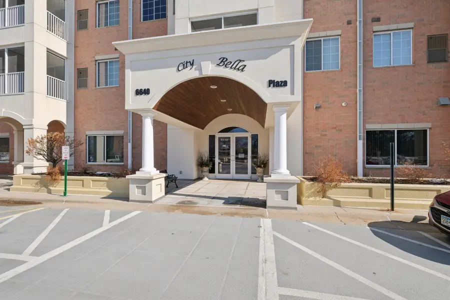 6640 Lyndale Avenue S #408, Richfield, MN 55423 - #3