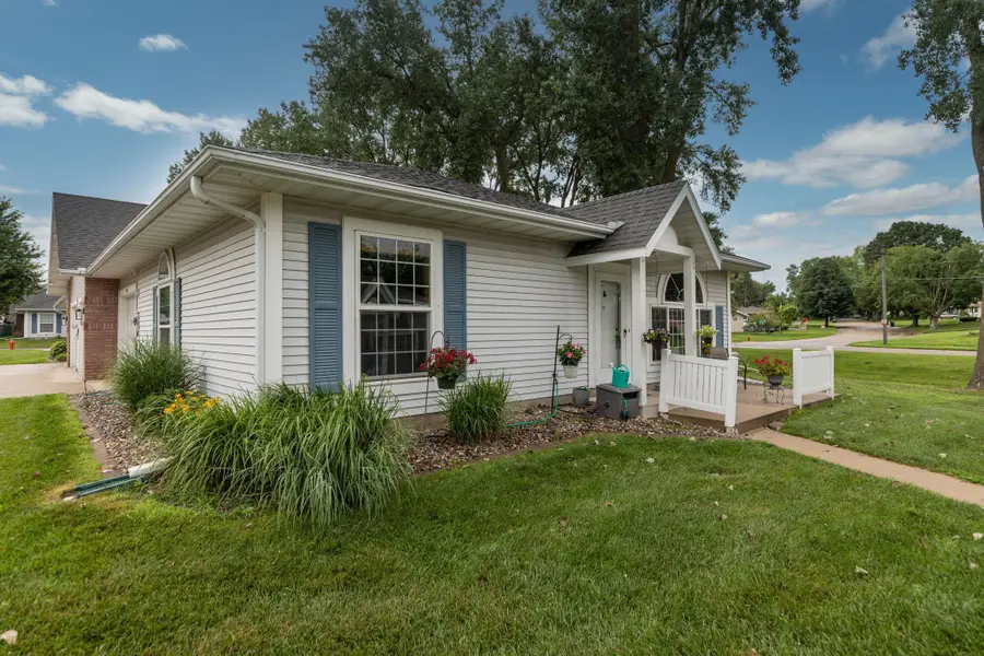 1925 Cabernet Lane Nw, Rochester, MN 55901 - #2