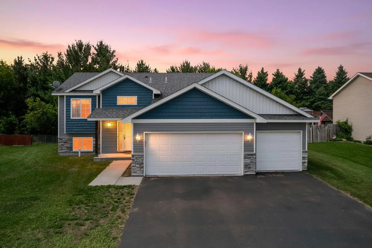 25400 12th Street W, Zimmerman, MN 55398 - #1