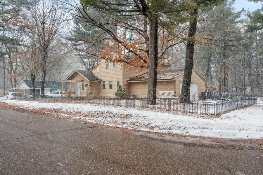 656 Lincoln Drive, Wyoming, MN 55092 - #2