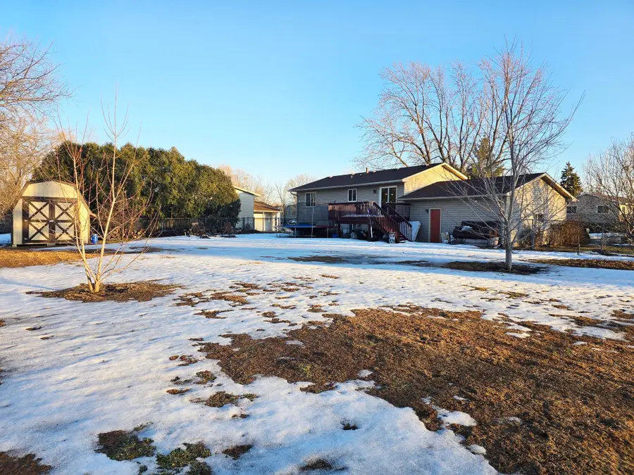 3016 80th Avenue N, Brooklyn Park, MN 55444 - #2