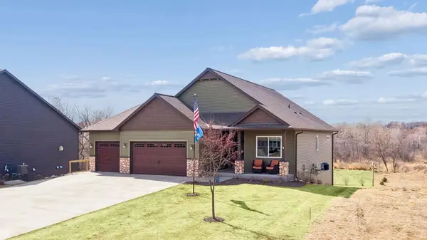 26612 Frontier Avenue, Wyoming, MN 55092