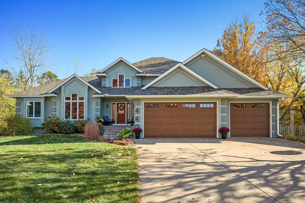 440 Elsie Inn, Mahtomedi, MN 55115 - #1