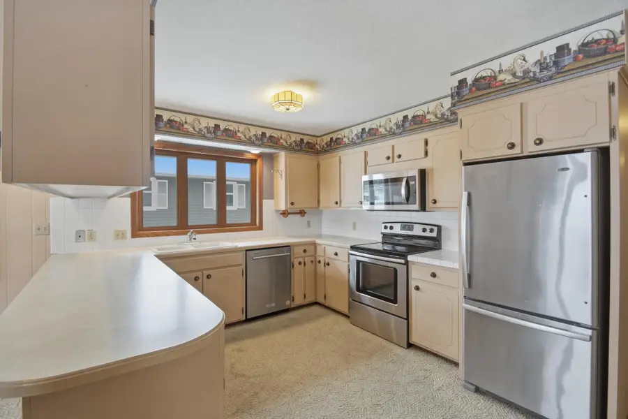 1220 Kast Avenue, Owatonna, MN 55060 - #3