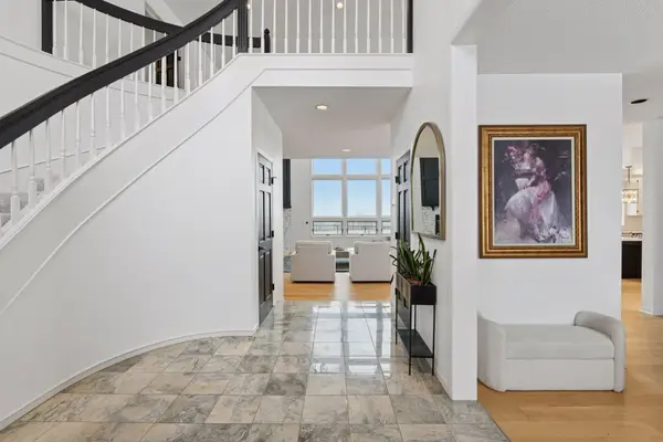 7041 Kenmare Drive, Bloomington, MN 55438