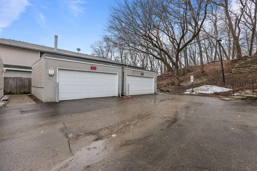 1274 Trailwood S, Hopkins, MN 55343 - #2